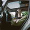 Grand lit rehausseur de siège d'auto pour chien en simili cuir de luxe - Urban Voyager
